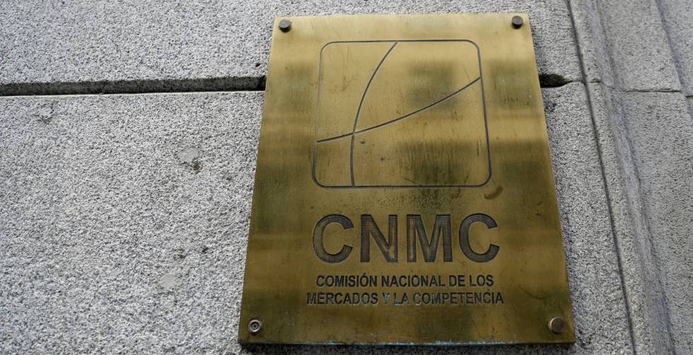 La CNMC multa a Mediaset con 521.000 euros por contenidos inapropiados y mal calificados