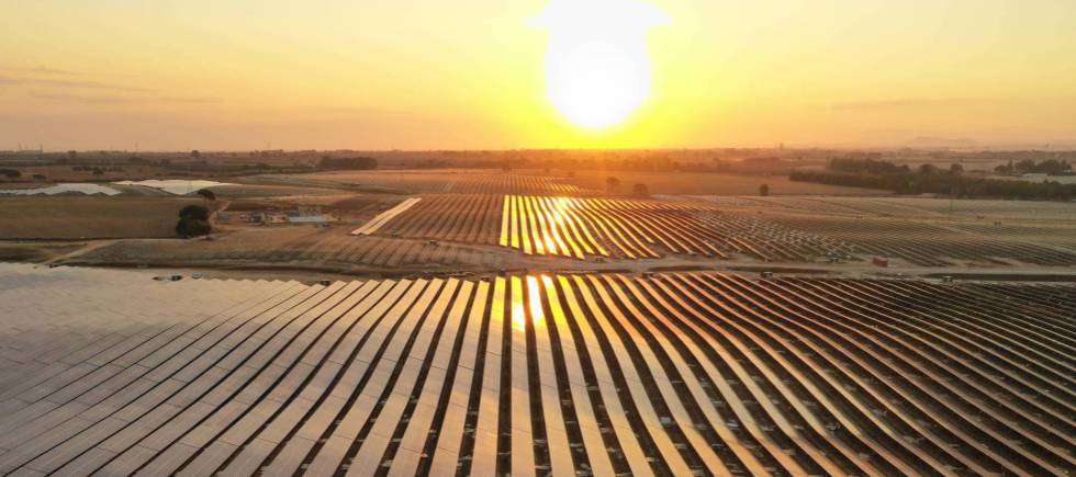 Opdenergy vende a Bruc 20 proyectos solares y no descarta volver a estudiar su salida a Bolsa
