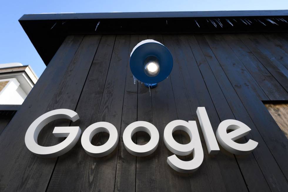 Acusan a Siri, Google y Alexa de escuchar a los usuarios cuando no deben