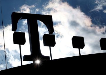 Deutsche Telekom vende su filial holandesa por 5.100 millones Deutsche Telekom vende su filial holandesa por 5.100 millones
