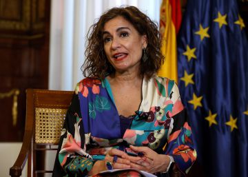 Montero no descarta ajustes fiscales en los Presupuestos Montero no descarta ajustes fiscales en los Presupuestos