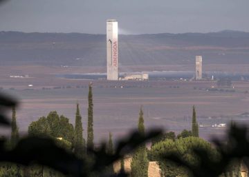 Fernández y Martínez Sieso, candidatos de nuevo a consejeros de Abengoa Fernández y Martínez Sieso, candidatos de nuevo a consejeros de Abengoa