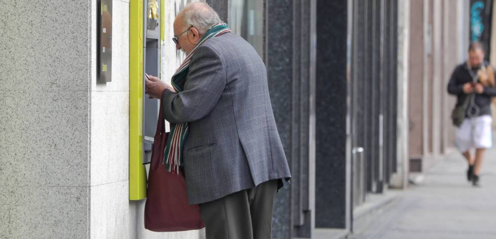 El tope de aportación a planes de pensiones individuales baja a 1.500 euros