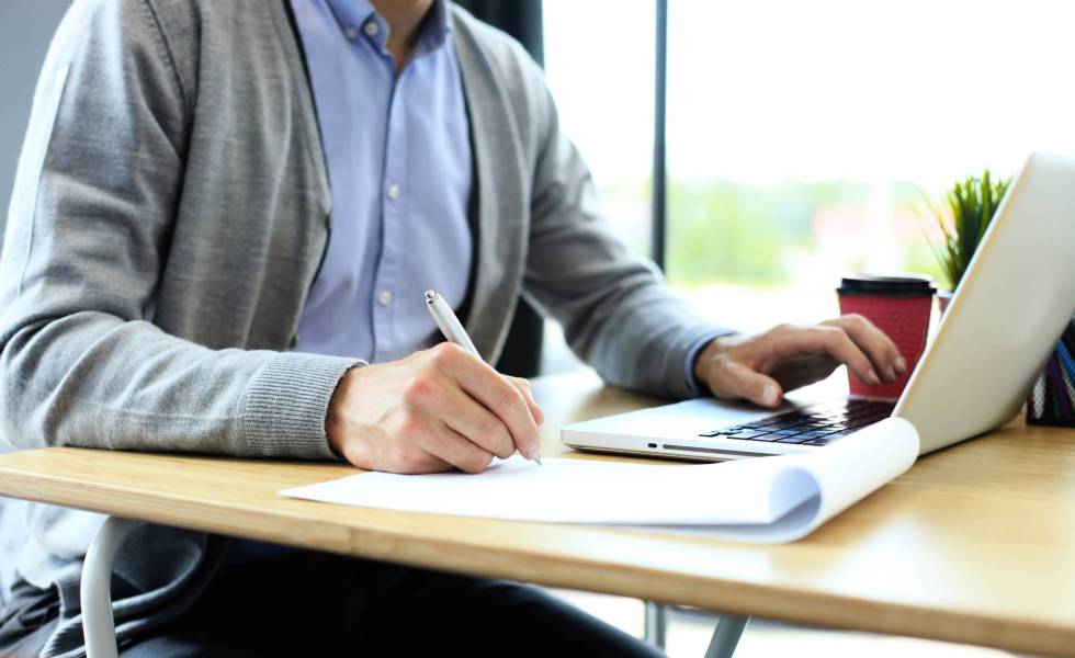Calendario laboral de 2022: estos son los días festivos y los puentes que vienen