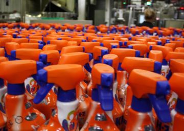 Los quitamanchas de KH-7 llegarán a 1.000 tiendas de Walmart en EE UU Los quitamanchas de KH-7 llegarán a 1.000 tiendas de Walmart en EE UU