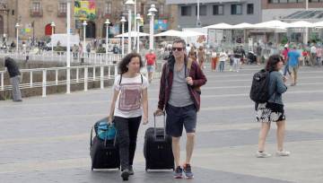 Las pernoctaciones hoteleras se triplican en septiembre