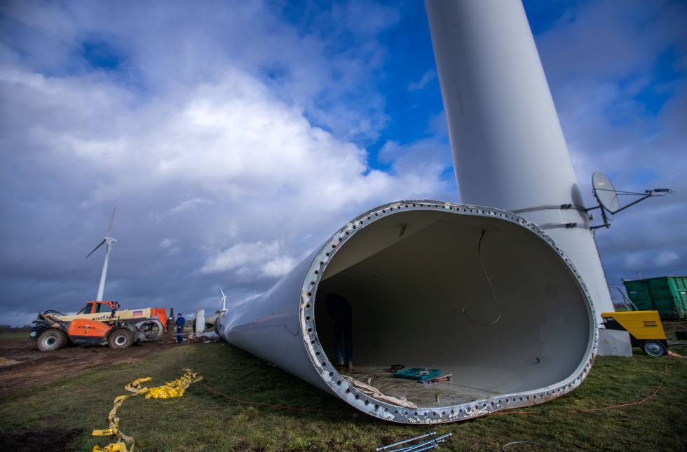 Parque eólico de Wittstock, Brandemburgo, en Alemania, en proceso de desmantelamiento.