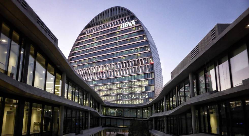 BBVA anuncia objetivos de descarbonización en nuevos sectores para 2030
