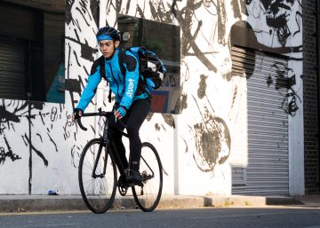 Stuart lanza su servicio de ‘delivery’ en Sevilla, Málaga y Bilbao Stuart lanza su servicio de ‘delivery’ en Sevilla, Málaga y Bilbao