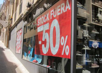 Arrancan las rebajas con descuentos del 50% en El Corte Inglés y del 65% en Zara Arrancan las rebajas con descuentos del 50% en El Corte Inglés y del 65% en Zara