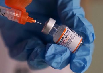 Pfizer inicia las pruebas en humanos de su vacuna contra ómicron Pfizer inicia las pruebas en humanos de su vacuna contra ómicron