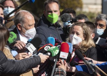 Calviño: “Los mayores no están recibiendo de la banca el servicio que merecen” Calviño: “Los mayores no están recibiendo de la banca el servicio que merecen”