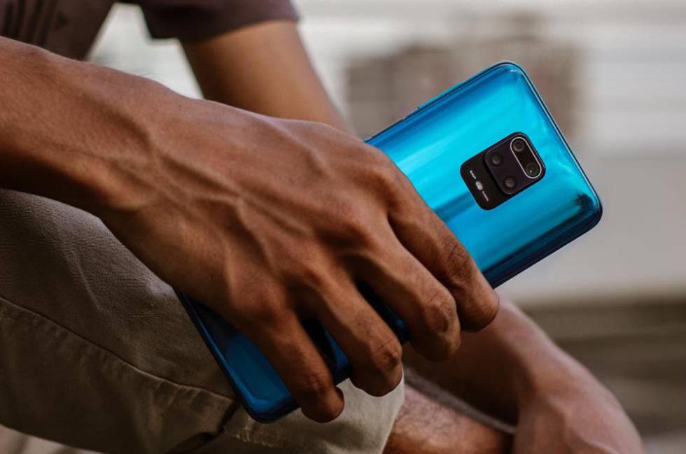 Imagen de la trasera de un smartphone