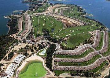 Los afectados por el derribo de Isla de Valdecañas piden la nulidad al Supremo Los afectados por el derribo de Isla de Valdecañas piden la nulidad al Supremo