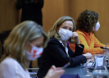 El Gobierno aprobará el próximo martes ayudas financieras a empresas y de apoyo a sectores El Gobierno aprobará el próximo martes ayudas financieras a empresas y de apoyo a sectores