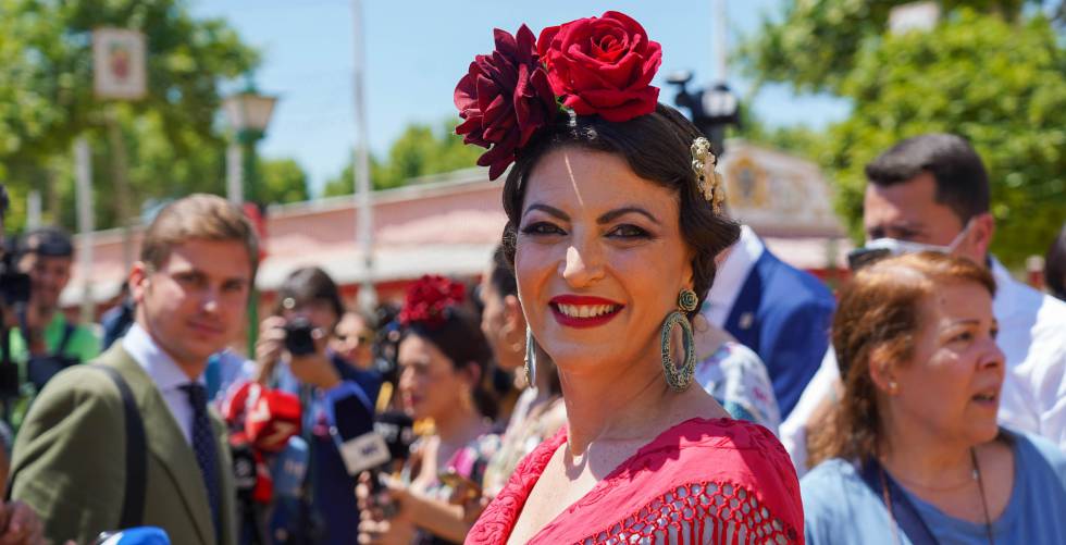 Macarena Olona, en la Feria de Sevilla.