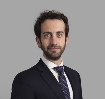 La lucha de los abogados de élite que abre camino para salir del armario