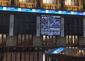 El Ibex choca con los 8.300 puntos y se mueve indeciso El Ibex choca con los 8.300 puntos y se mueve indeciso