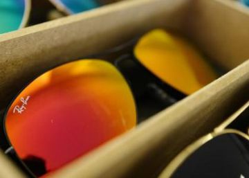 El magnate de Ray-Ban deja asuntos pendientes