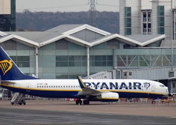Ryanair vuelve a beneficios y gana 170 millones entre abril y junio Ryanair vuelve a beneficios y gana 170 millones entre abril y junio