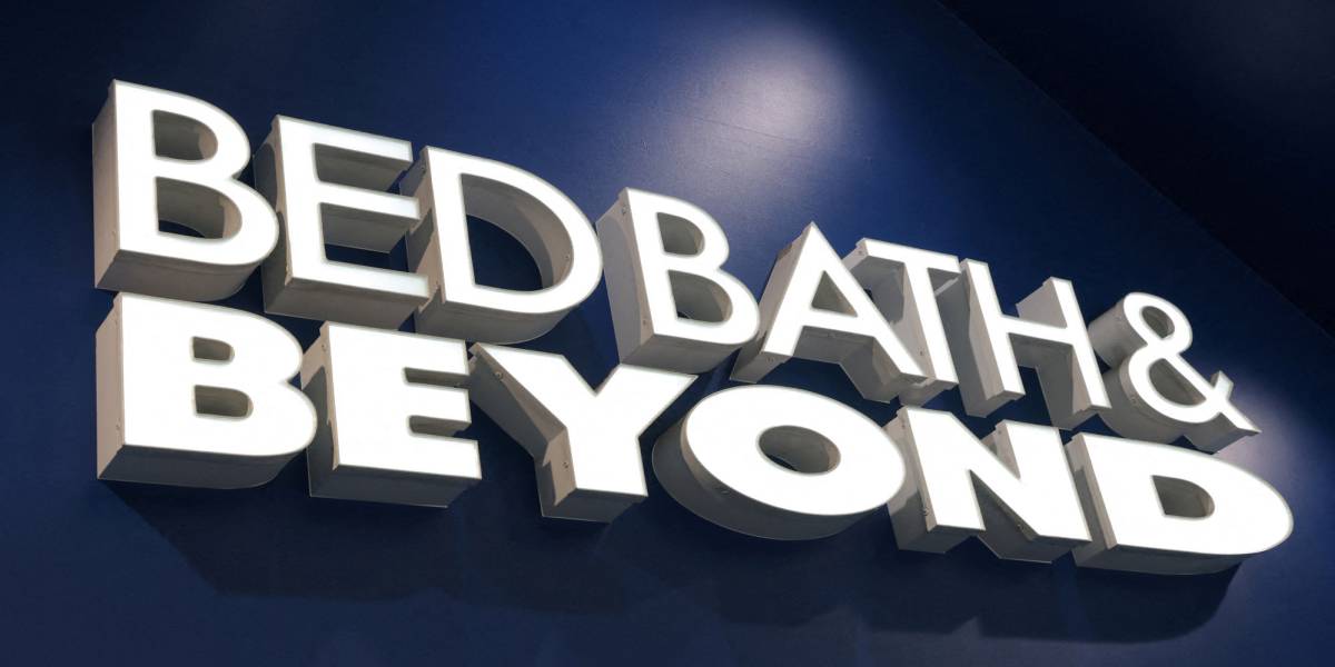Rótulo de la tienda Bed Bath & Beyond en Manhattan, Nueva York.