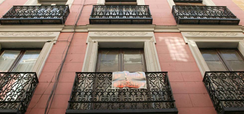 Hacerse el seguro de vida en el banco, hasta cuatro veces más caro que en la aseguradora