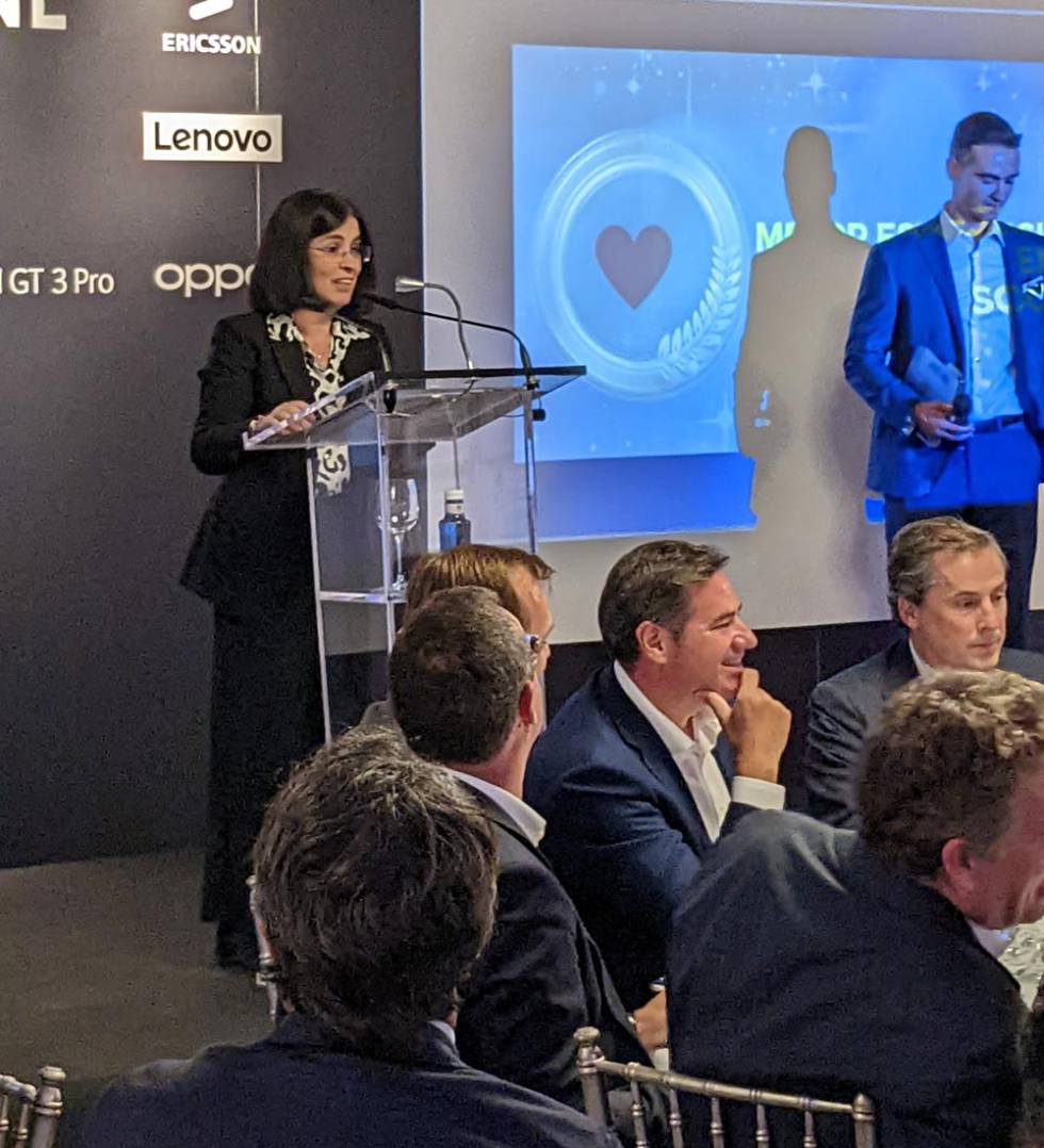 Premio a ministra Darias en ADSLZone