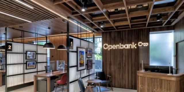 Interior de una oficina de Openbank.