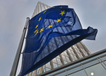 La contracción económica de la zona euro se intensifica en octubre La contracción económica de la zona euro se intensifica en octubre