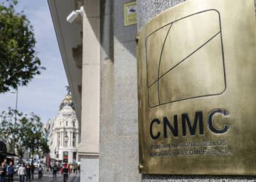 La CNMC plantea un duro recorte de más de 1.000 millones a Iberdrola La CNMC plantea un duro recorte de más de 1.000 millones a Iberdrola
