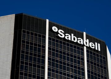 Moody’s mejora la perspectiva del Sabadell en depósitos y deuda senior Moody’s mejora la perspectiva del Sabadell en depósitos y deuda senior