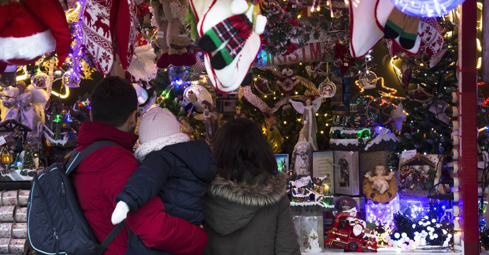 Los españoles pasan de la inflación en Navidad