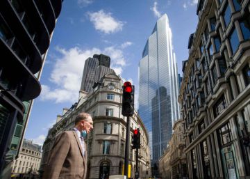 El trabajo ‘híbrido’ es el comodín en la caída del precio de las oficinas