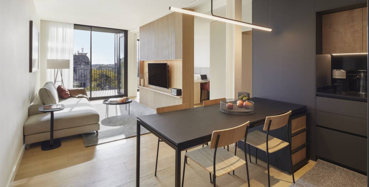 Interior de uno de los apartamentos de Archie, en Barcelona.