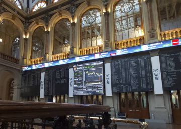 El Ibex corrige un 0,7% y se despide de los 9.200 puntos El Ibex corrige un 0,7% y se despide de los 9.200 puntos