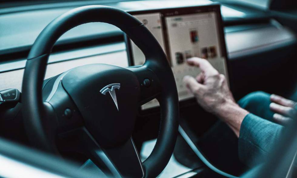 Interior de un coche eléctrico de Tesla