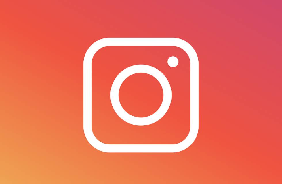 Logotipo de Instagram con fondo de color naranja
