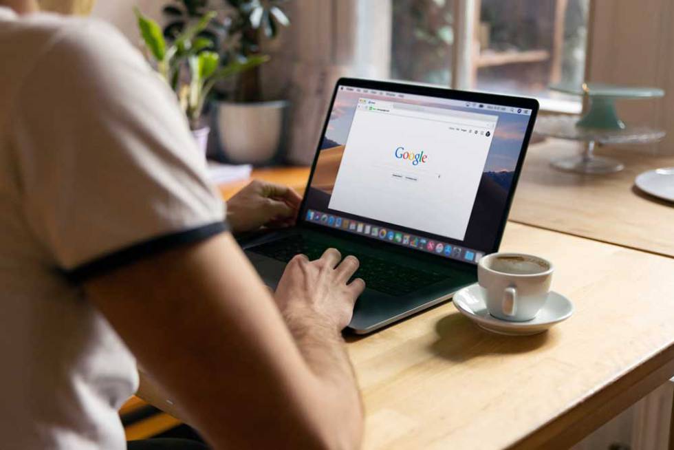 Uso de Google en un portátil de Apple