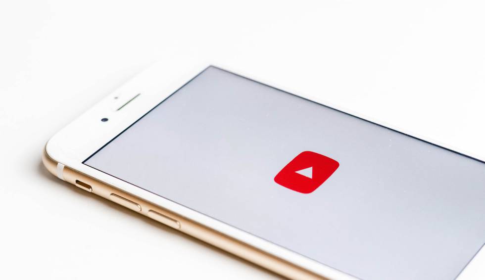 YouTube tendrá un modo bloqueo de pantalla para que no cierres un vídeo sin querer