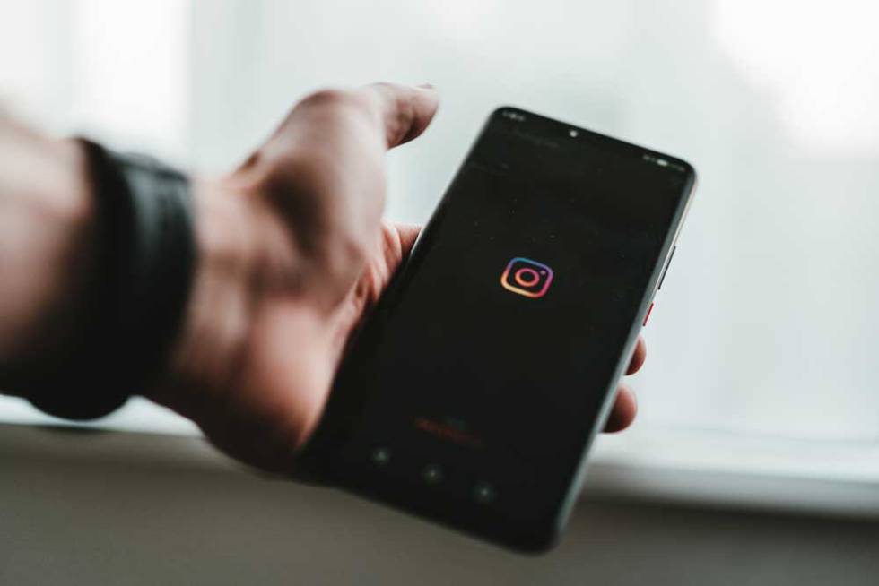 Icono de la app Instagram en un teléfono