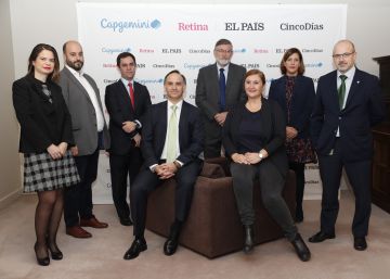 Virginia Rodríguez (delegada de digital security en Madrid de CaixaBank), Rubén Ruiz (CISO de Openbank), Andrés Peral (CISO de Mapfre), Carlos Asún (CISO de la división industrial de Técnicas Reunidas), Rafael Hernández (responsable de los servicios y proyectos de seguridad de Cepsa), María Gutiérrez (responsable de producción de ciberseguridad de Capgemini España), Carmen Dufur (directora de la unidad de ciberseguridad de Capgemini España) y Agustín Valencia (responsable global de Ciberseguridad OT de Iberdrola).