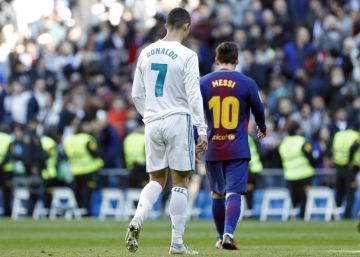 Partido en el Santiago Bernabéu entre el Real Madrid y el Barcelona en diciembre de 2017.