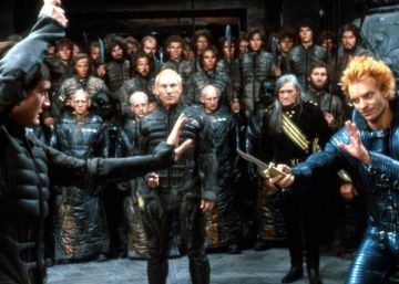 Kyle MacLachlan (Paul Atreides) y Sting (Feyd-Rautha), en la escena del duelo de la versión de David Lynch de 'Dune'.