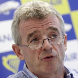 Facua denuncia a Ryanair por limitar el equipaje de mano | Empresas | Cinco  Días