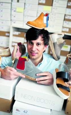 Iván Rodríguez, fundador de Neon Boots.