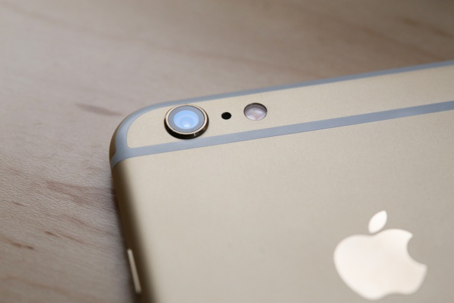 Peladura Perforación paso Comparativa: la cámara del iPhone 6s Plus frente a la del Sony Xperia Z5 |  Smartphones | Cinco Días