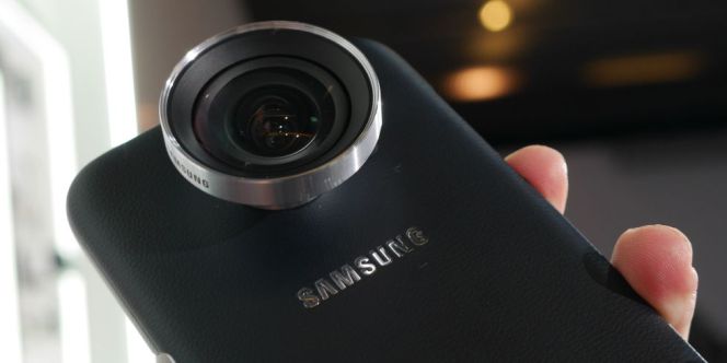 Inválido Caso Wardian emparedado Estos son todos los accesorios oficiales del Samsung Galaxy S7 |  Smartphones | Cinco Días
