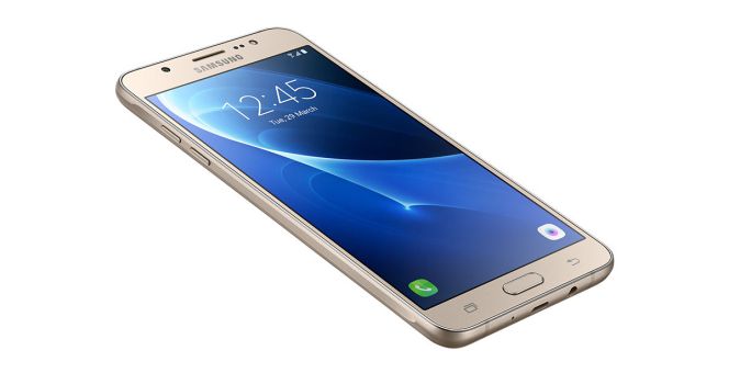El Samsung Galaxy J7 llega a España 299 euros | Días