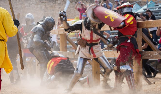 Valiente Maryanne Jones profundamente Los combates medievales sobreviven en pleno siglo XXI | Sentidos | Cinco  Días