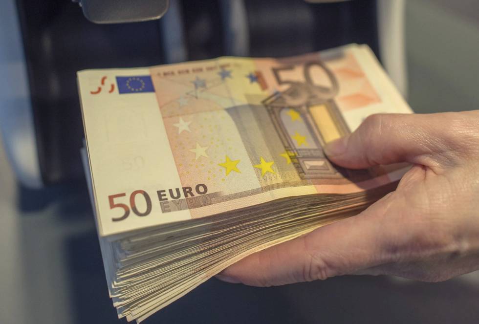 Fotorrelato: Así es el nuevo billete de 50 euros que sale a la calle este  martes | Cinco Días | Cinco Días